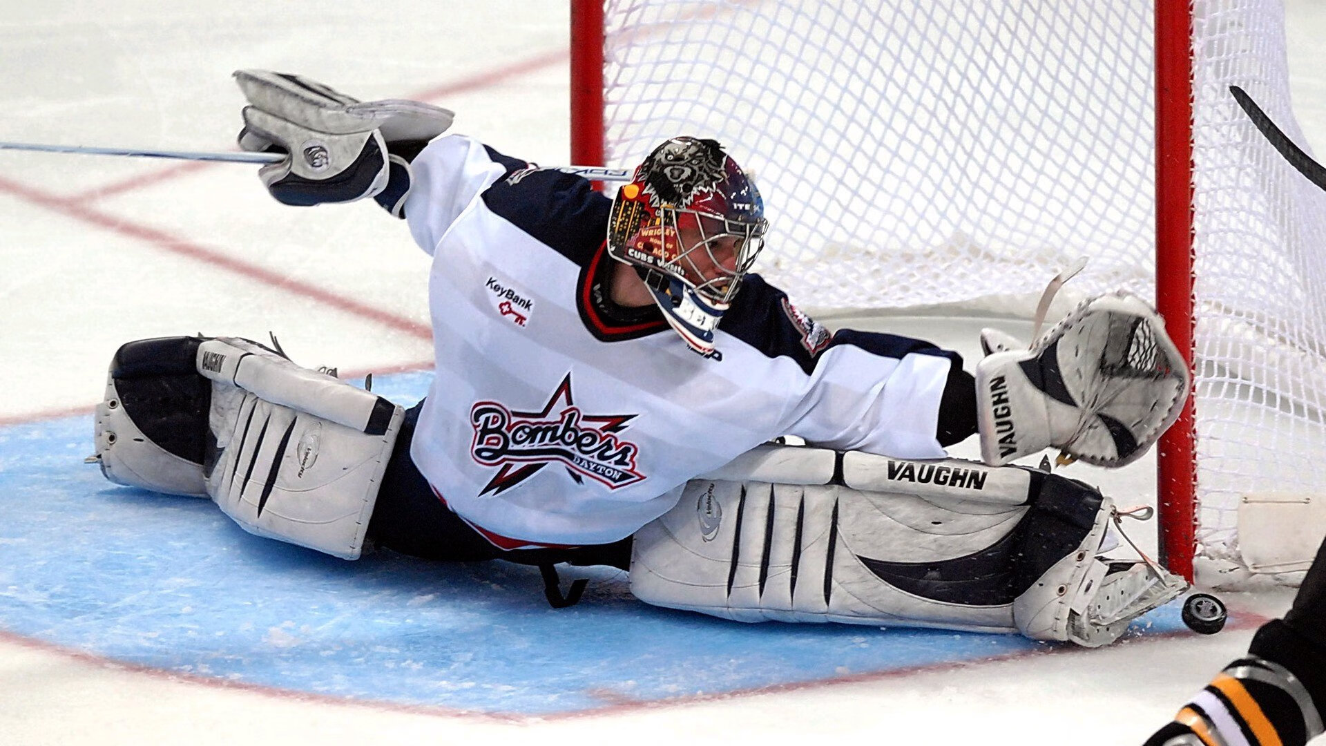 利雅得新月抢七大战血战纽约尼克斯，塔图姆砍下10记关键球，全场沸腾